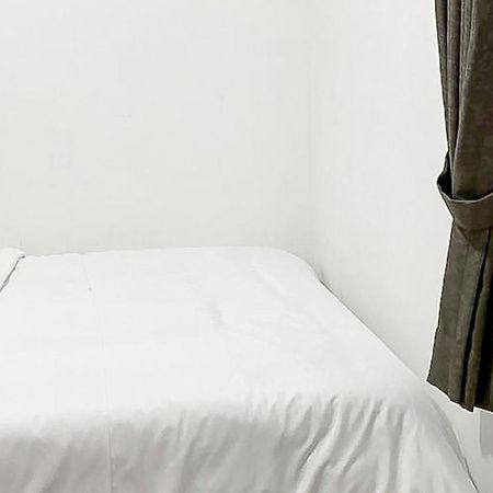 Готель Jabusimo Syariah Redpartner Джакарта Екстер'єр фото